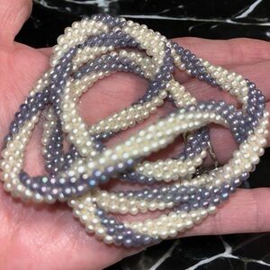Vintage Lavender and White Pearl Beaded Necklace